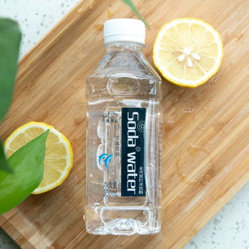 蘇打水350ml 24瓶天然弱堿性無糖無氣果味蘇打水飲料整箱